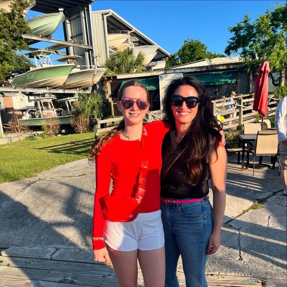 Meet your Posher, Angela - Picture 5 of 14